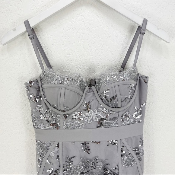 X by NBD Harper Mini Dress Silver Sequin Cocktail Party Revolve XS NWT - Picture 3 of 9